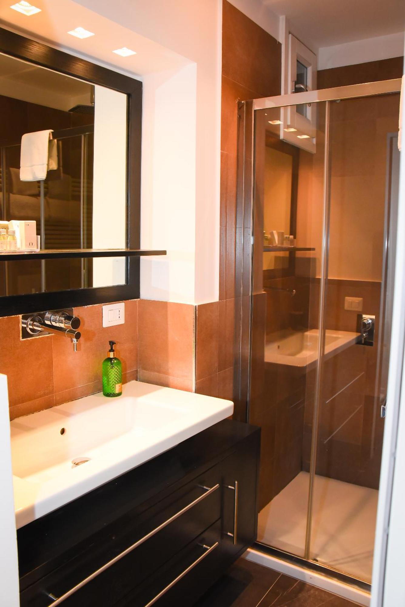 Bq House Colosseum Luxury Rooms Рим Экстерьер фото